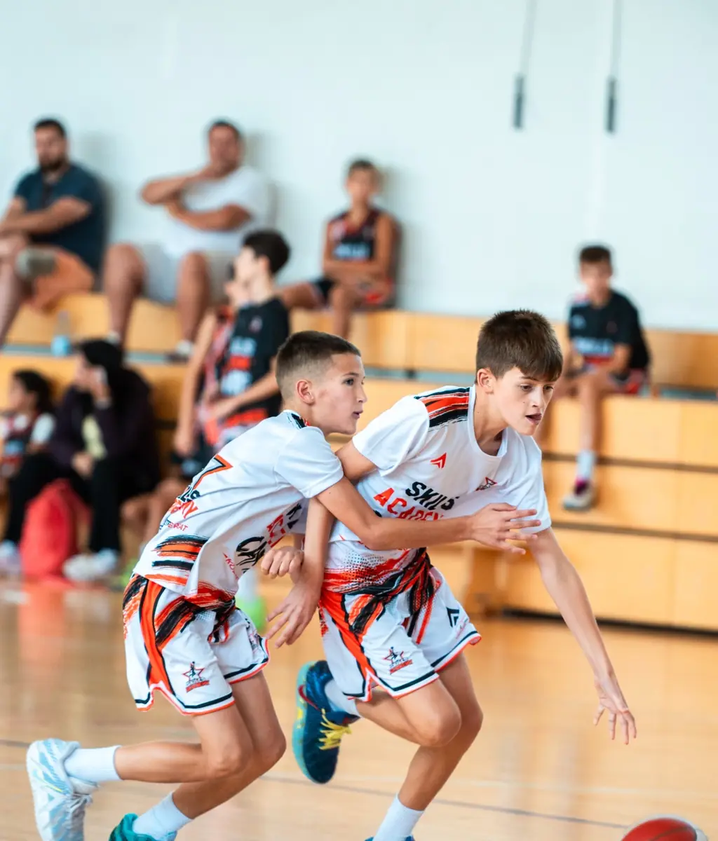 One-on-one work against a live defender